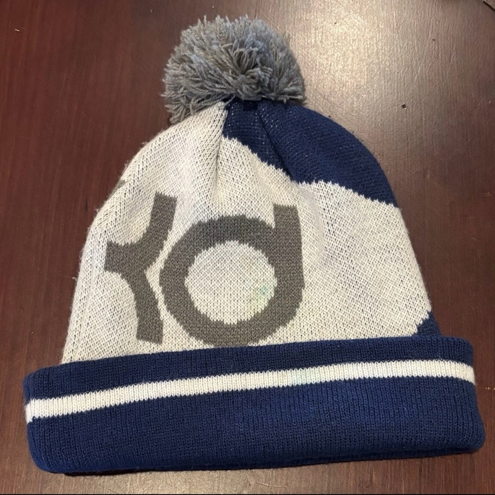Youth Nike Pom‎ Beanie Winter Knit Hat Stocking Cap Swoosh Gray, Navy, White
